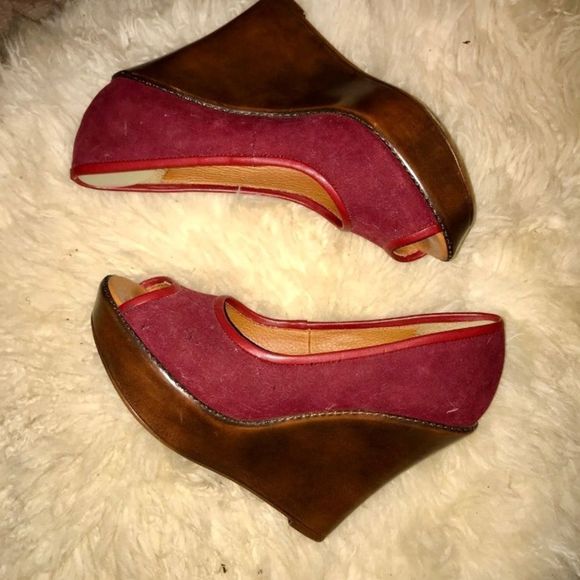 Michael Antonio Shoes - MICHAEL ANTONIO Red Suede wedges